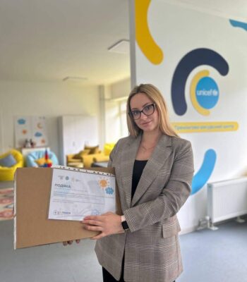 560cc6ce-c3c1-4564-8b1a-33c9907fea29